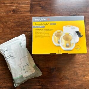 Medela Hands Free Pump in Style